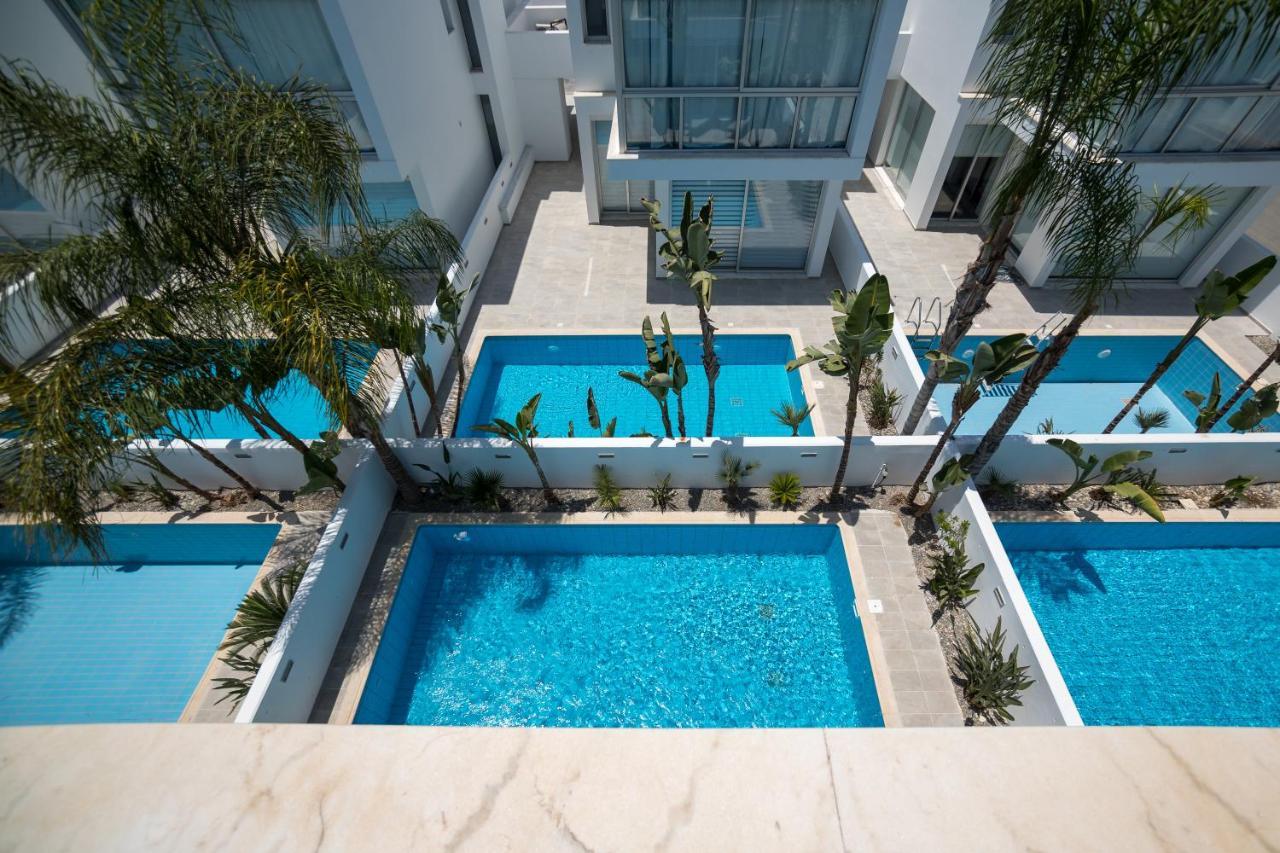 Touch Blue Residences Larnaca Exteriör bild